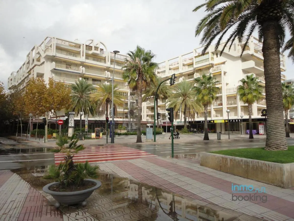 Apartamento Sun Beach Novelty Salou, climatizado, piscina, playa y Wifi España