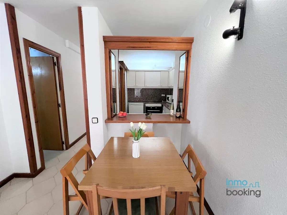 Sun Beach Novelty Salou, climatizado, piscina, playa y Wifi Apartamento